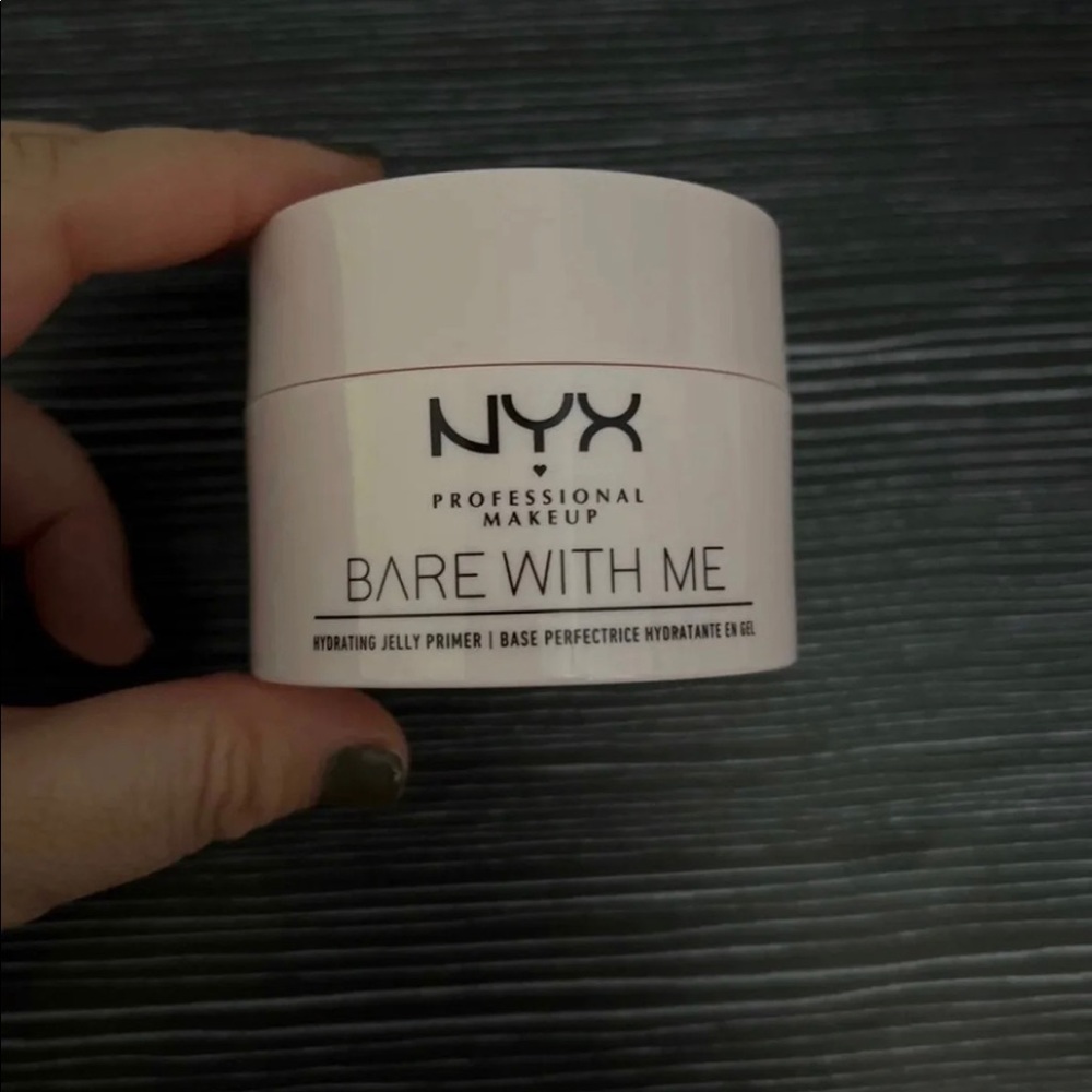 NYX Bare with me primer